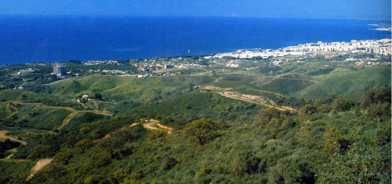 View from Lomas de Los Monteros - Marbella to the right, and Gibraltar and Africa in the backgound. Rio Real Golf in the foreground. 